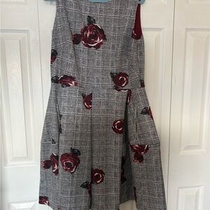 Roz & Ali Black and Red Floral Midi Dress